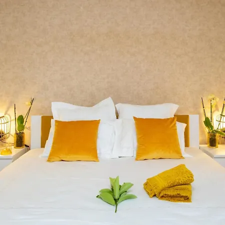 Citrus Residence, Serene Lemon Blossom