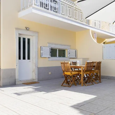 Citrus Residence, Serene Lemon Blossom * Quinta do Conde