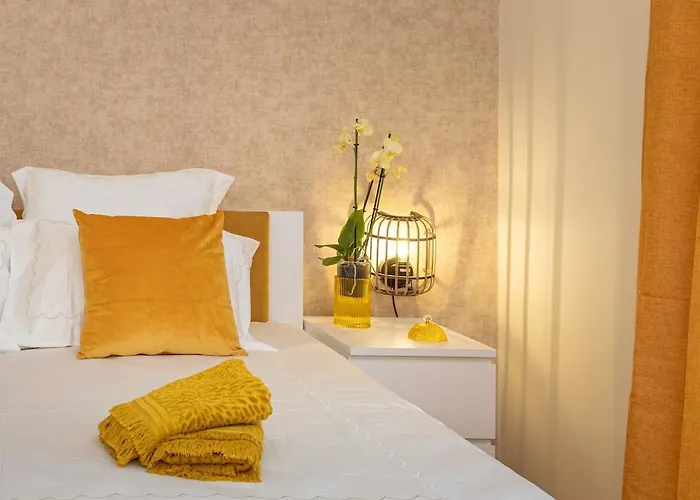 Citrus Residence, Serene Lemon Blossom