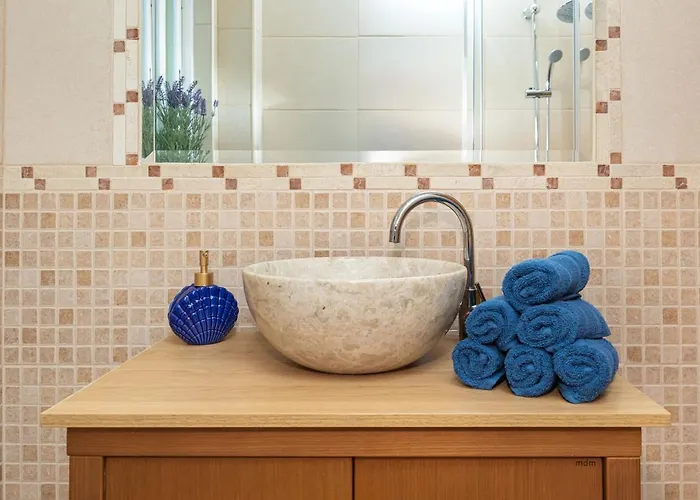 Citrus Residence, Serene Lemon Blossom Holiday home