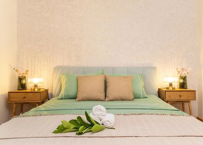 Citrus Residence, Serene Lemon Blossom Holiday home